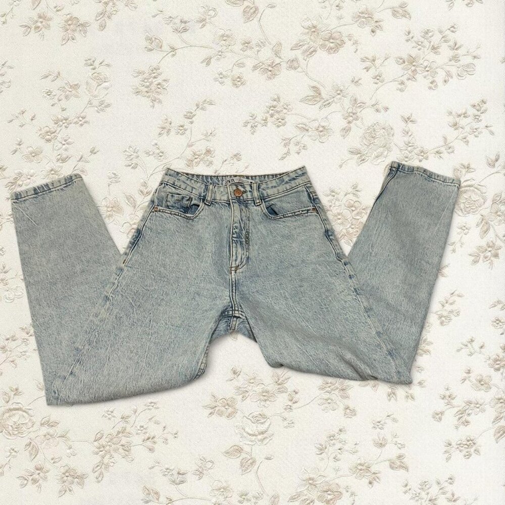 Zara Women's Blue Jeans